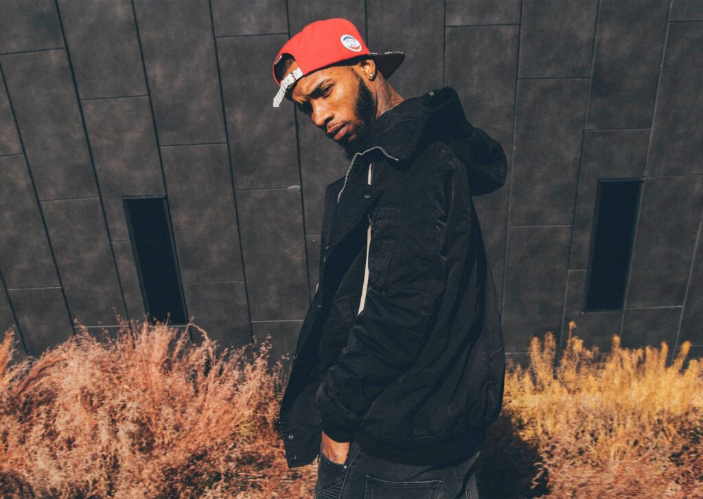 Tory Lanez Stabbed in Prison Yard Attack — Rushed to Hospital in Emergency Scare.
