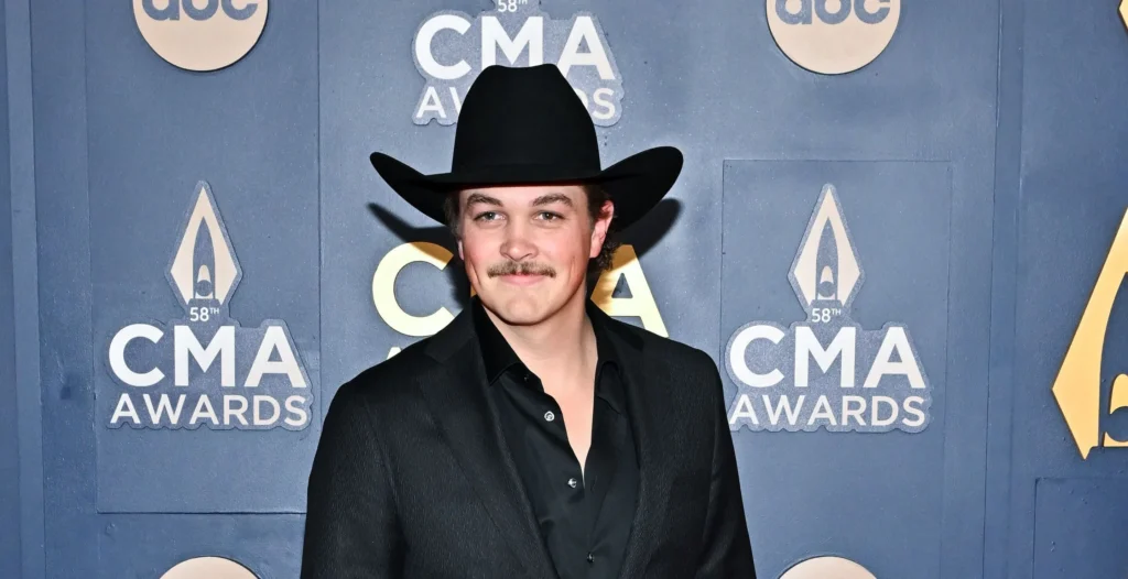 Zach Top Tickets Denver Concerts Selling Fast — Country Fans Rush to Book Seats!