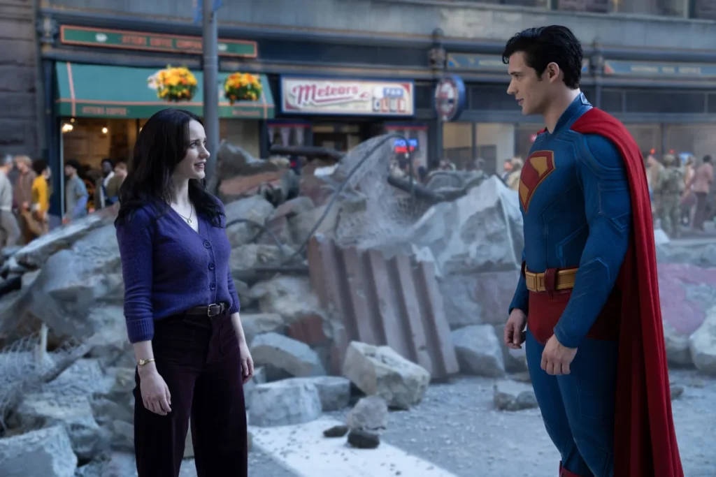 Rachel Brosnahan as Lois Lane and David Corenswet as Superman.